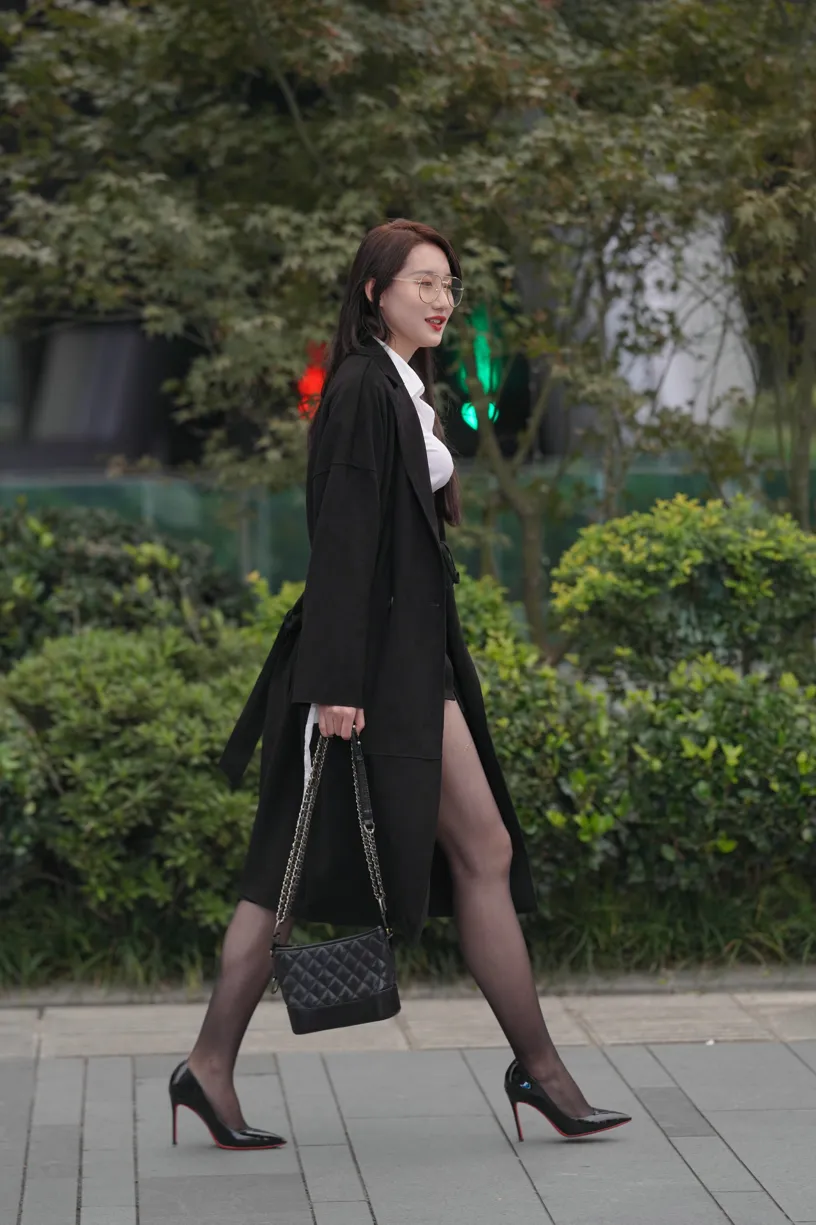 [Mzsock] NO.160 Long legs in black stockings street photography#[105P]-88